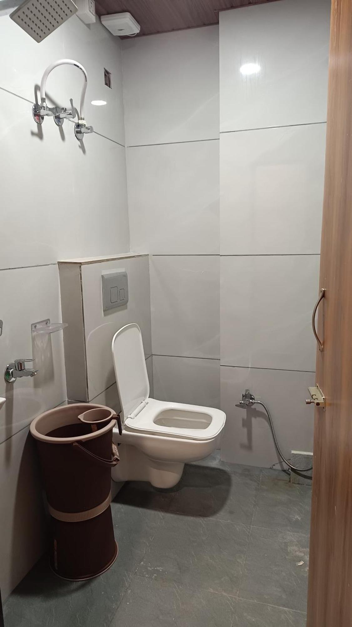 Shree Shyamraj Hotel Ujjain Exteriör bild
