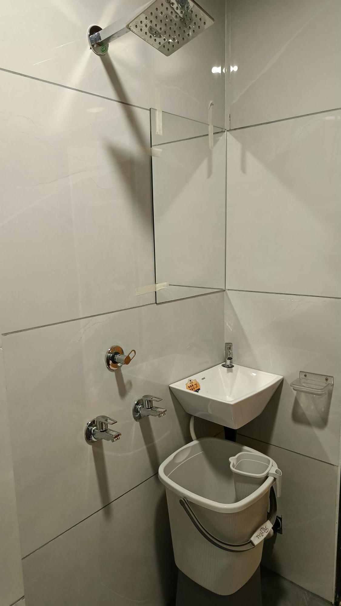 Shree Shyamraj Hotel Ujjain Exteriör bild