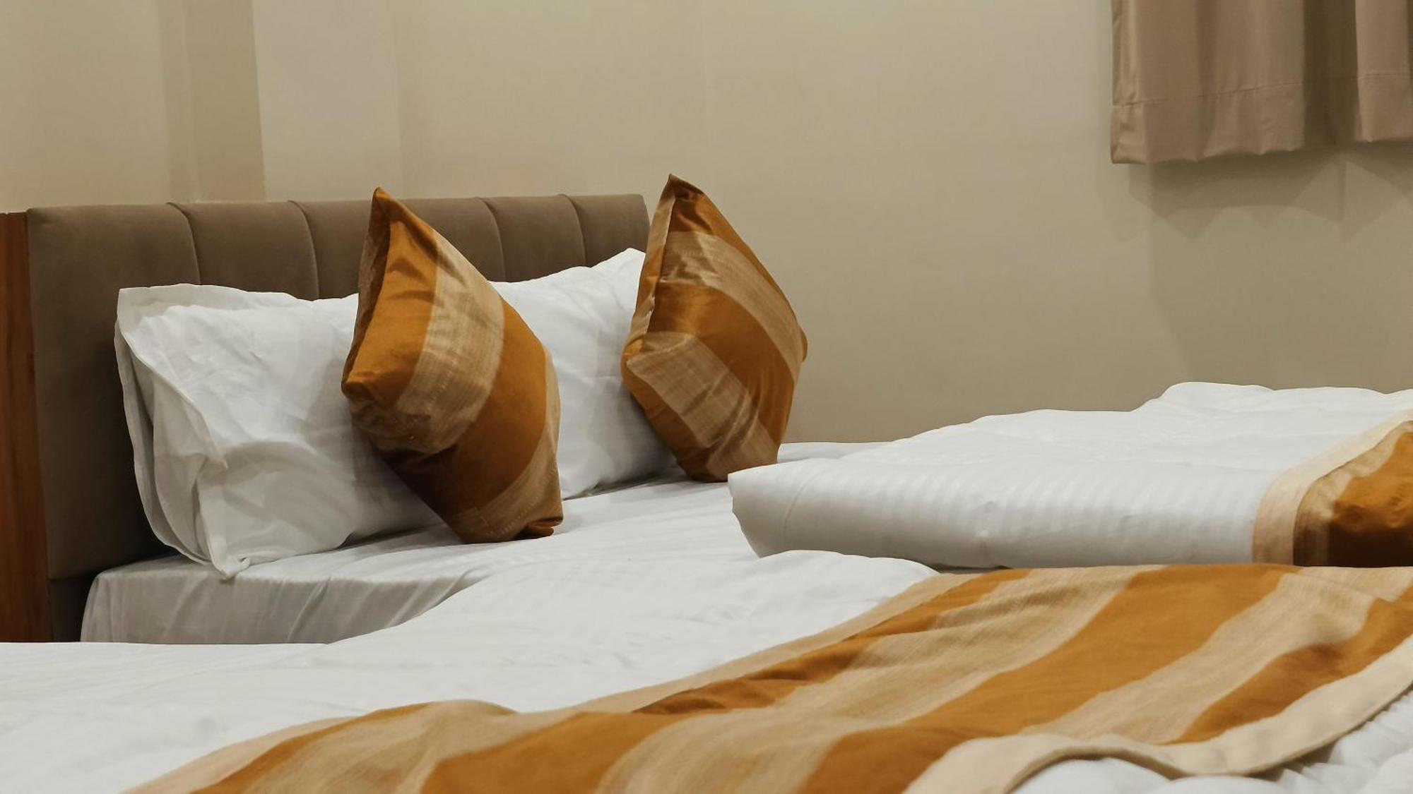 Shree Shyamraj Hotel Ujjain Exteriör bild